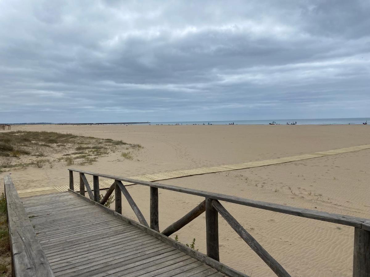 Apartamento Primera Linea De Playa Isla Canela Eksteriør billede